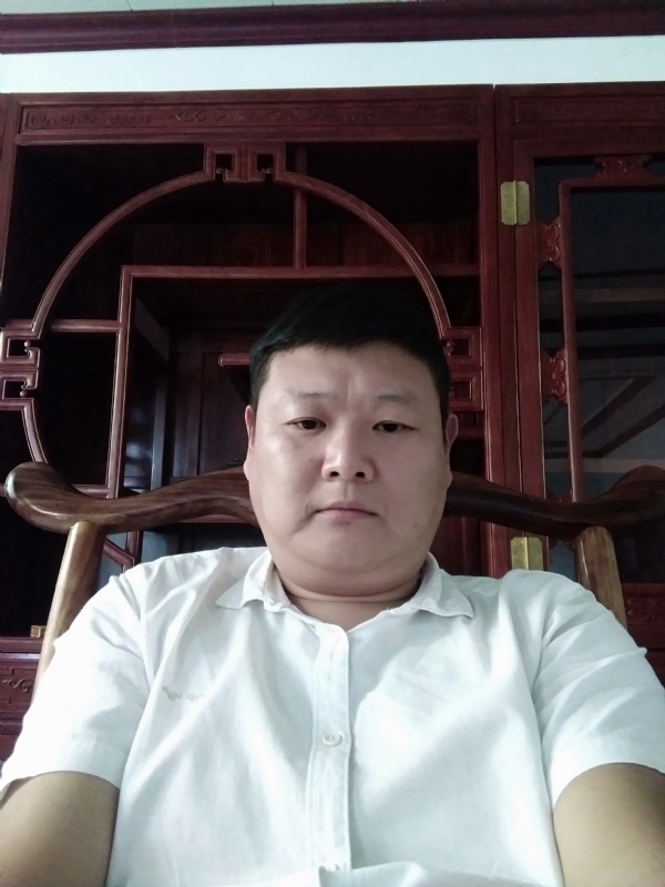 狼图腾的第一张照片--上饶中老年相亲网